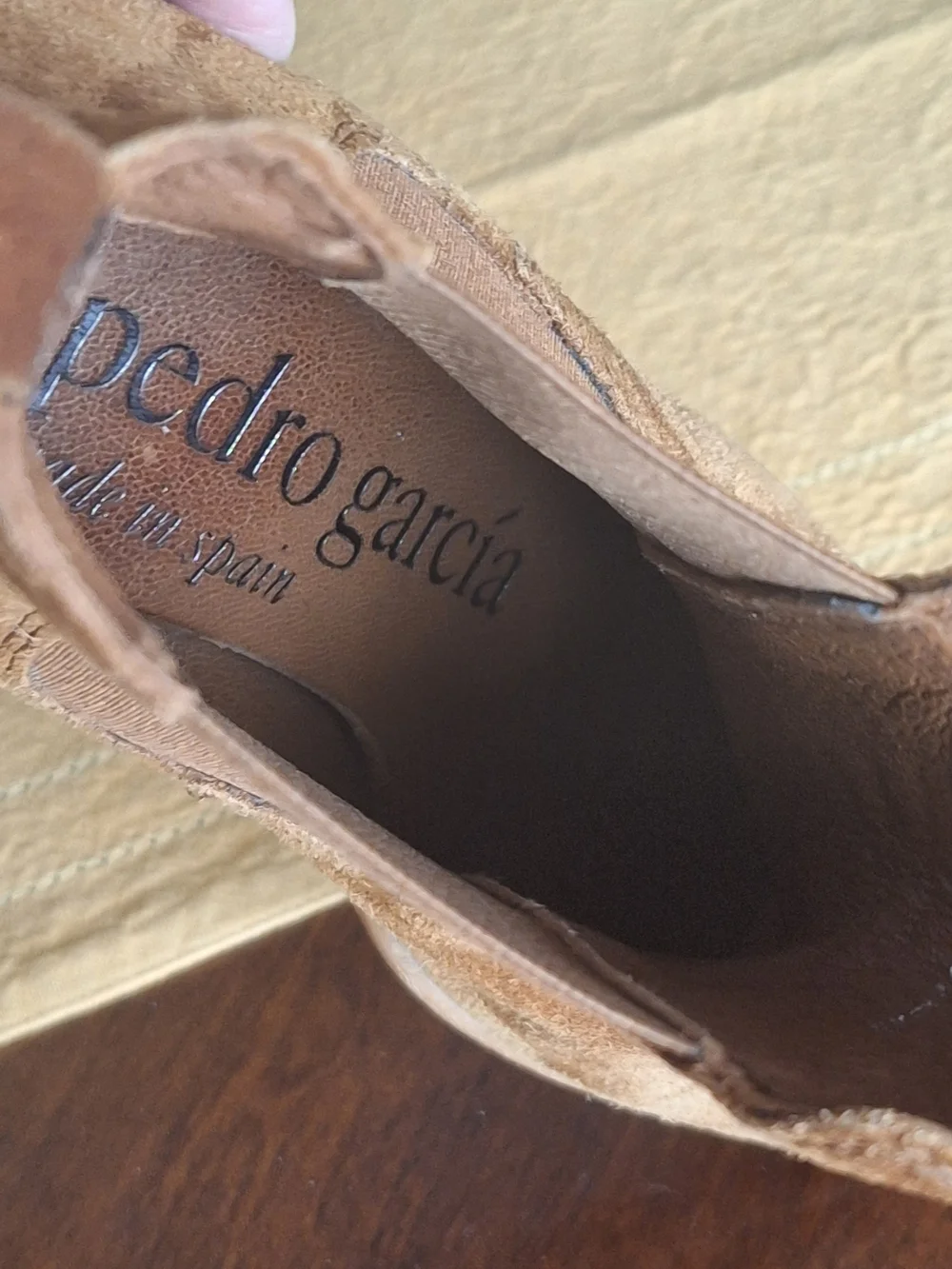 Designer Pedro Garcia Tan Suede Block Heel Chelsea Booties 10
